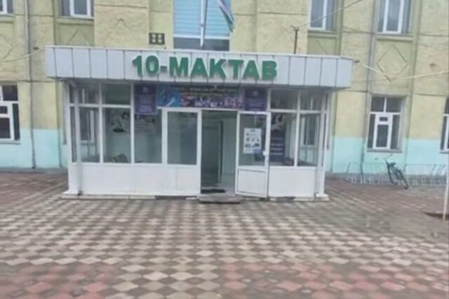 Когондаги 10-мактаб ўқитувчиси босим ва таҳдидлар бўлаётганини иддао қилди